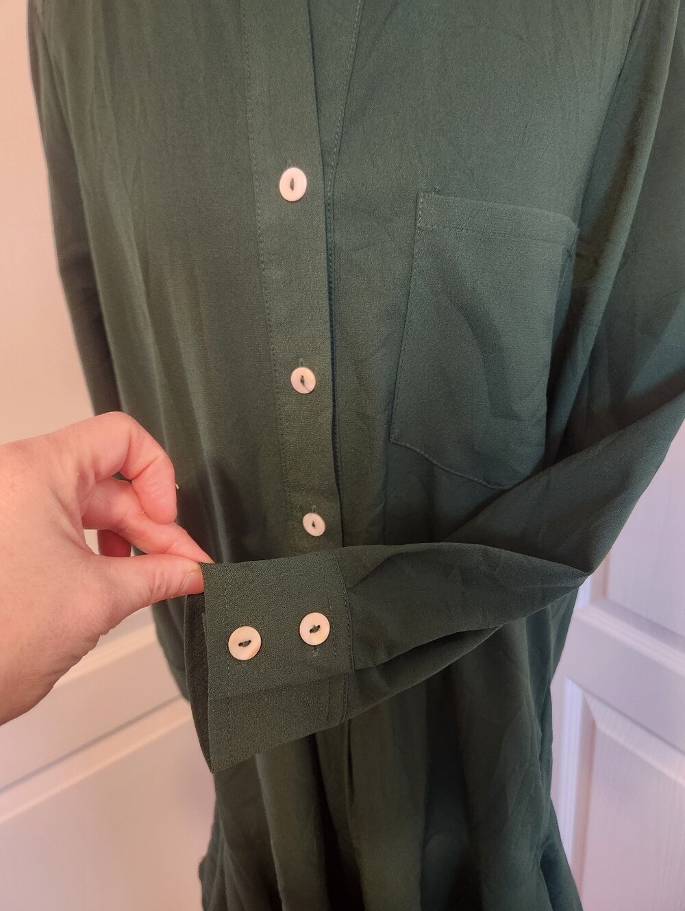 Beautiful Green Tuckernuck Women's Dress Size XS - Picture 5 of 8